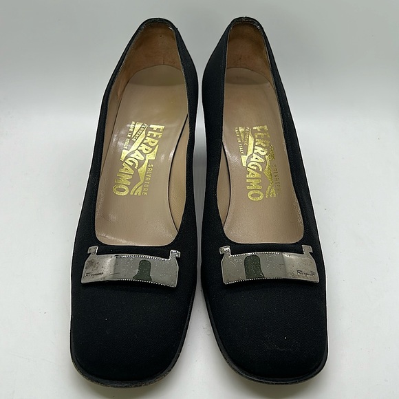 Salvatore Ferragamo Authenticated Black Block Heel Shoes **Size 7**🌺🌺 - Picture 2 of 10